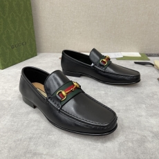 Gucci Leather Shoes